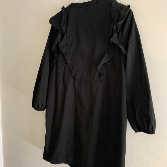 Express Ruffle Front Dress - Picture 5 of 6